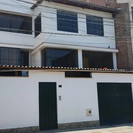 Image 2 - Bertonelli, San Juan de Miraflores, Lima Metropolitan Area 15801, Peru - House for sale