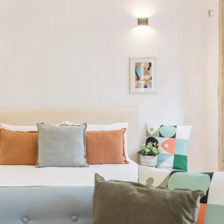 Rent this studio apartment on Tattva Design Apartments in Rua do Sol, 4000-529 Porto