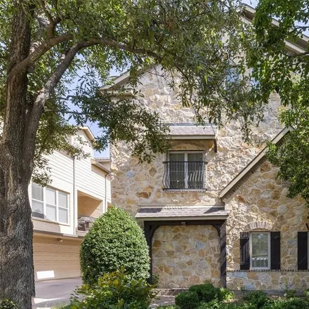 Buy this 3 bed condo on 4524 Emerson Avenue in University Park, TX 75205