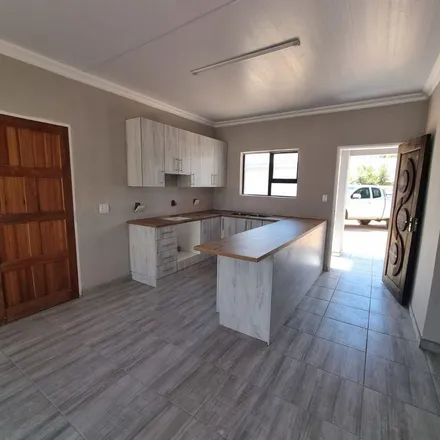 Image 7 - Monica Avenue, Flamwood, Klerksdorp, 2571, South Africa - Townhouse for rent