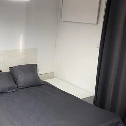 Rent this 1 bed apartment on 45400 Fleury-les-Aubrais
