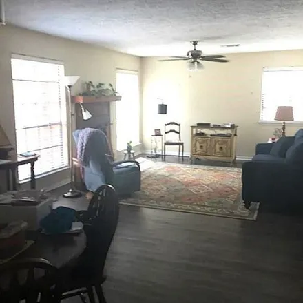 Rent this 2 bed apartment on Palm Street in Huntsville, TX 77340