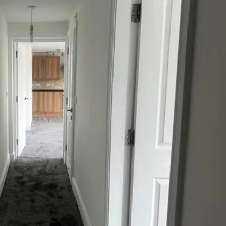 Image 5 - Otterburn Place, Hazel Grove, SK2 5LD, United Kingdom - Apartment for sale