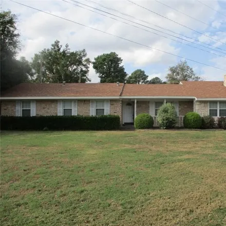 Buy this 3 bed house on 186 Kansas Street in Emory, Rains County