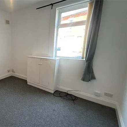 Rent this 1 bed apartment on Lansdowne Road in Leicester, LE2 8AW