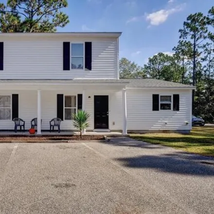 Buy this 6 bed house on 98 Virgil Lane in Wilmington, NC 28412