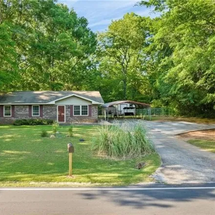 Buy this 3 bed house on 1390 Hopewell Road in Chambers County, AL 36854