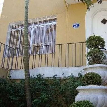 Rent this 3 bed house on Avenida Turmalina 342 in Aclimação, São Paulo - SP