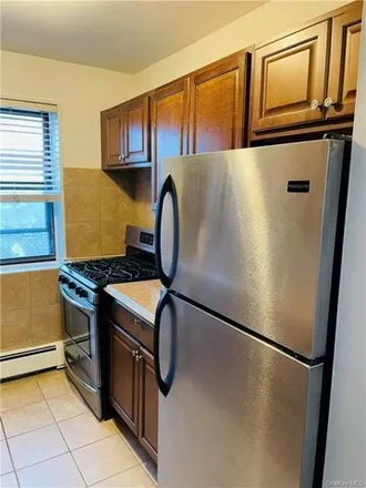 Image 7 - 505 Central Avenue, City of White Plains, NY 10606, USA - Apartment for sale
