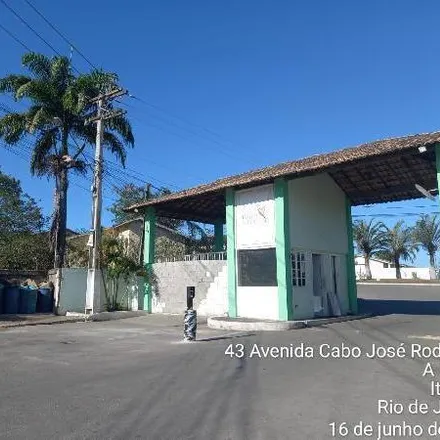 Buy this studio house on Edifício Monet in Rua Doutor Pereira dos Santos, Itaboraí - RJ