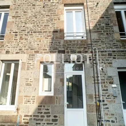 Image 2 - 3 Rue Deslongrais, 14500 Vire Normandie, France - Apartment for rent