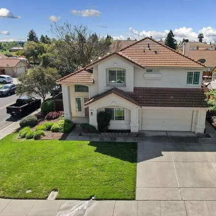 Buy this 3 bed house on 822 Kells Circle in Vacaville, CA 95688