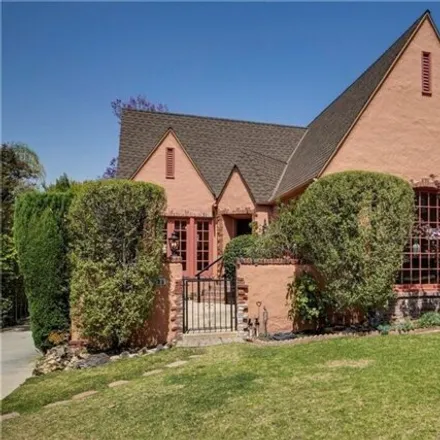 Rent this 3 bed house on 1255 North Howard Street in Glendale, CA 91207