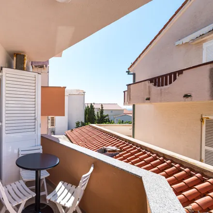 Rent this 2 bed apartment on Zadarska ulica in 53291 Grad Novalja, Croatia