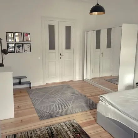 Rent this 3 bed apartment on Schivelbeiner Straße 18 in 10439 Berlin, Germany