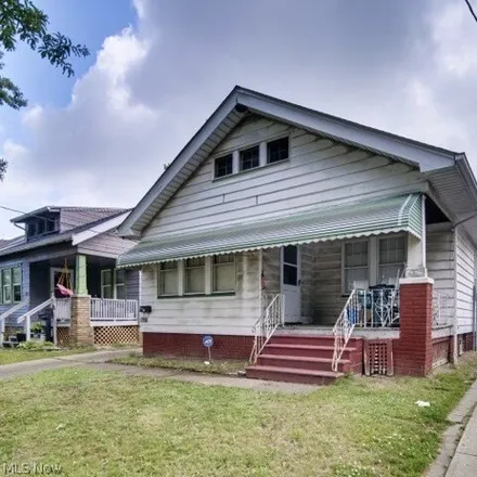 Buy this 2 bed house on 3627 W 129th St in Cleveland, Ohio