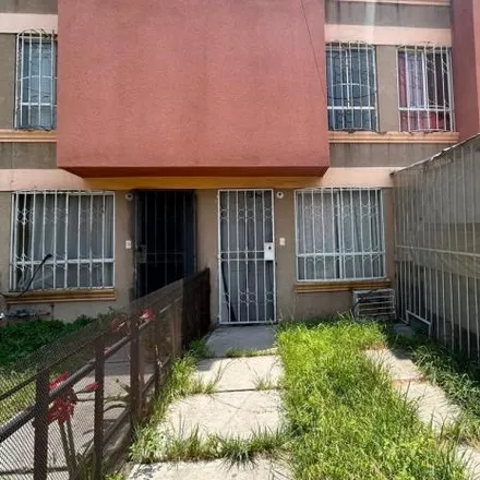 Buy this 4 bed house on Calle Bosque de Casuarinas in Fraccionamiento Los Héroes Tecámac, 55764 Ojo de Agua