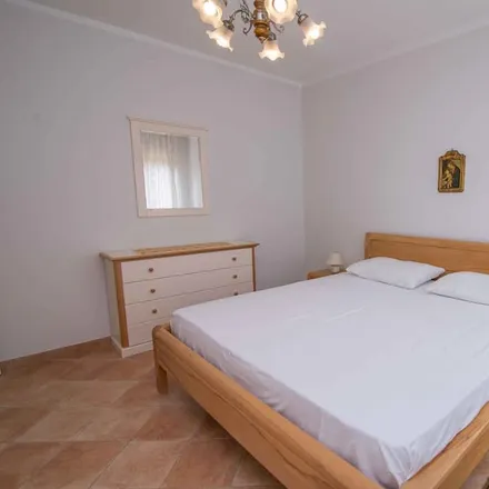 Image 4 - 51550, Croatia - Apartment for rent