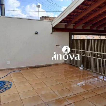 Buy this 4 bed house on Rua João Caetano in Fabrício, Uberaba - MG