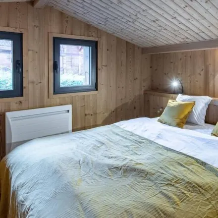 Rent this 5 bed house on 74170 Saint-Gervais-les-Bains