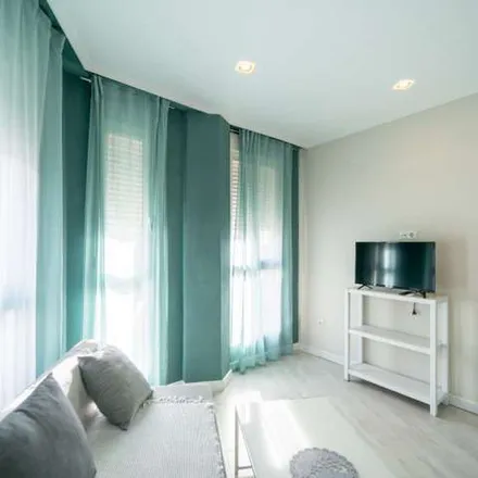 Rent this 1 bed apartment on Avinguda del Regne de València in 17, 46005 Valencia