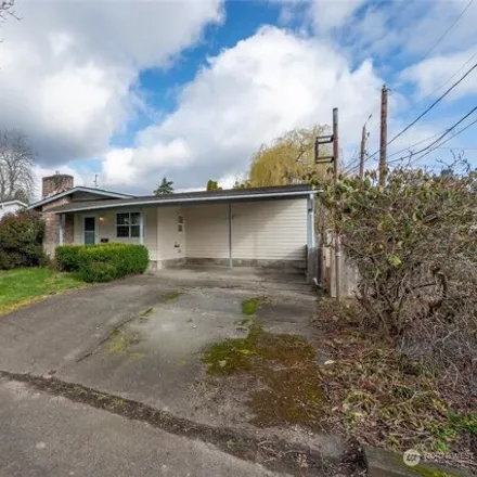 Buy this 3 bed house on 1307 Carolina Street in Bellingham, WA 98225
