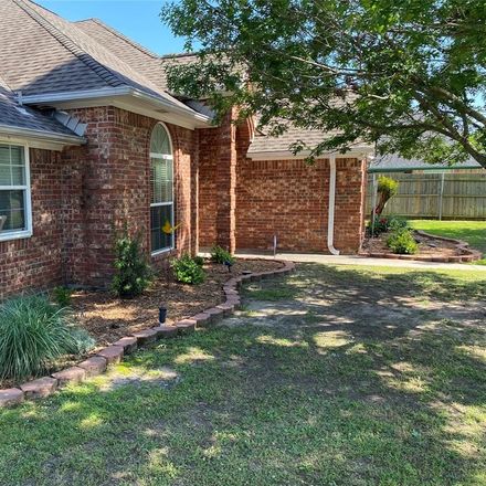 Rent this 4 bed house on 2204 Canyon Circle in Bonham, TX 75418
