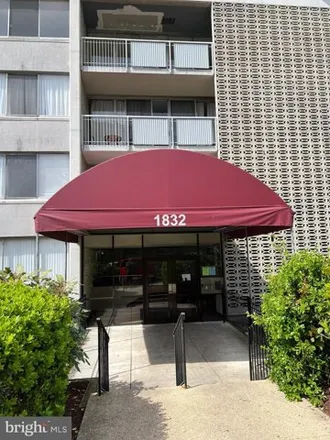 Buy this 2 bed condo on Presidential Park in Adelphi, MD 20903