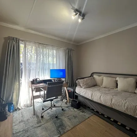 Image 2 - unnamed road, Broadacres AH, Gauteng, 2055, South Africa - Apartment for rent