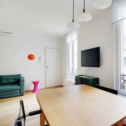 Image 5 - 12 Rue Bayen, 75017 Paris, France - Apartment for rent