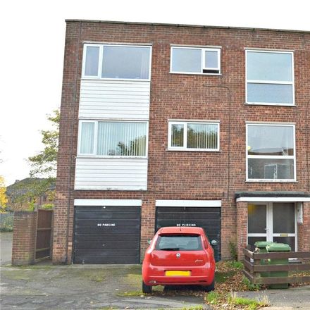 Rent this 2 bed apartment on Harrison Street in Grimsby, DN31 2DX