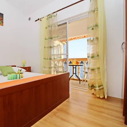 Rent this 2 bed apartment on 20271 Općina Blato