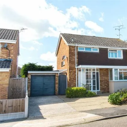 Buy this 3 bed house on Mersey Road in Witham, CM8 1LE