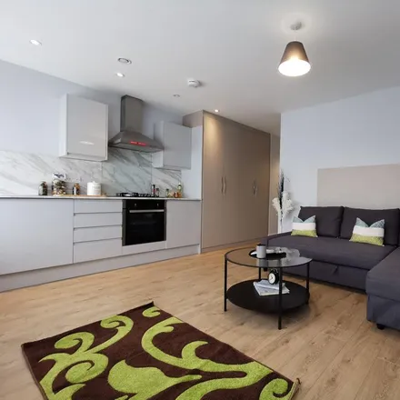 Rent this studio apartment on Barningham Way in London, NW9 8AX