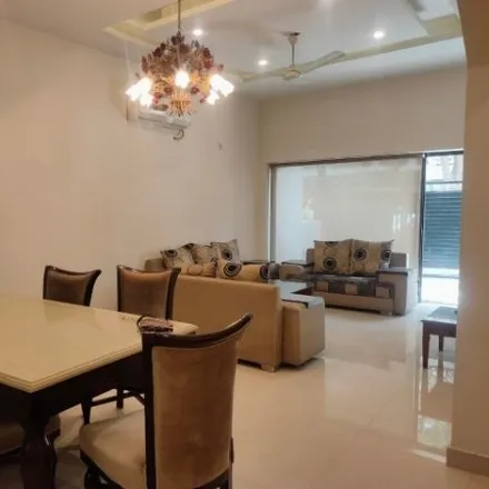 Image 4 - unnamed road, Green Park, - 110016, Delhi, India - House for rent