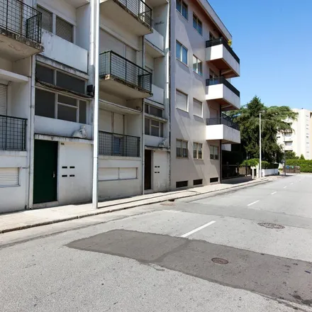 Image 7 - Rua Coronel Almeida Valente, 4249-004 Porto, Portugal - Apartment for rent