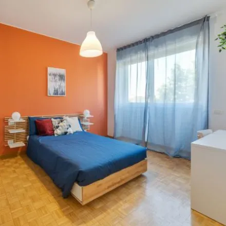 Rent this 3 bed room on Viale Tibaldi 2 in 20136 Milan MI, Italy