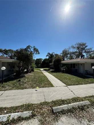 Buy this 8 bed house on 251 Avenida Bahia in Laurel, Sarasota County