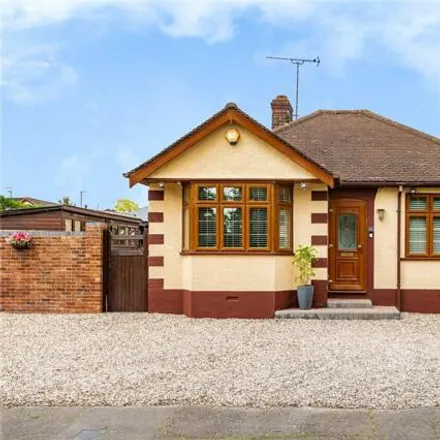 Buy this 2 bed house on The Meads in Basildon, Essex