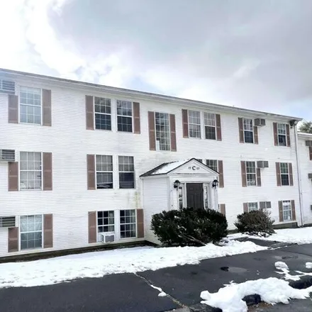 Buy this 2 bed condo on Wolf Road in Lebanon, NH 03766