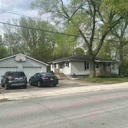 Image 2 - 472 East 18th Street, Rochester, IN 46975, USA - House for sale