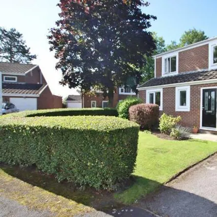 Buy this 4 bed house on Broadlake in Willaston, CH64 2XB