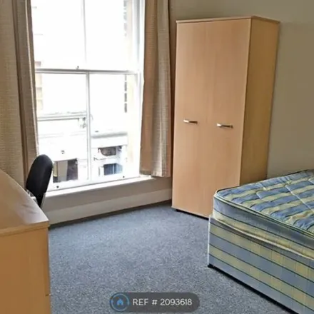Image 5 - 27 Royal York Crescent, Bristol, BS8 4JX, United Kingdom - Apartment for rent