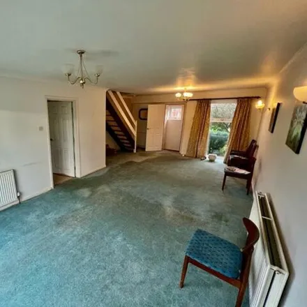 Image 4 - 4 Old Manor Close, Charfield, GL12 8TS, United Kingdom - Duplex for sale