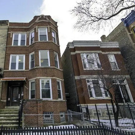 Rent this 3 bed house on 2623-2625 West Crystal Street in Chicago, IL 60622