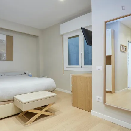 Rent this 3 bed apartment on Carrer de Craywinckel in 2, 08001 Barcelona