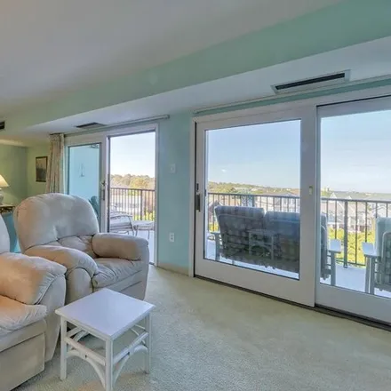 Image 5 - The Henlopen Condominiums, 527 North Boardwalk, Rehoboth Beach, DE 19971, USA - Condo for sale