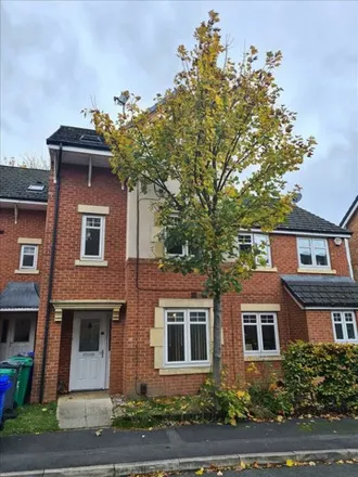 Buy this 5 bed townhouse on St Wilfrid's CofE Aided Primary School Northenden in Patterdale Road, Wythenshawe