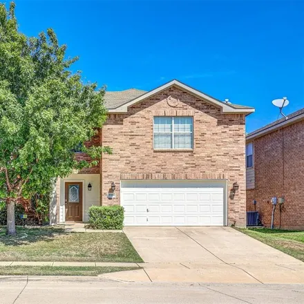 Buy this 3 bed house on 5701 Valley Stream Way in Fort Worth, TX 76248