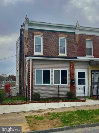 Buy this 3 bed duplex on 996 Lawrence Avenue in Darby, PA 19023